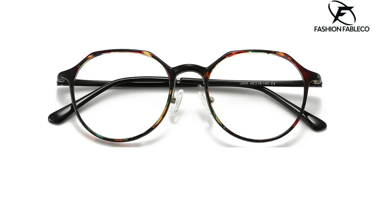 Minimalist & Ultra-Lightweight Glasses for Everyday Wear